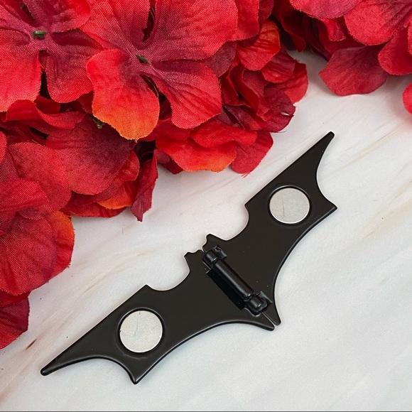 Black Batman Stainless Steel Magnetic Money Clip - Picture 8 of 16